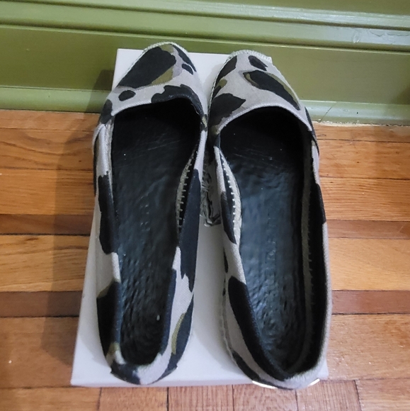 Burberry Espadrille - Picture 8 of 12